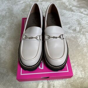 NEW IN BOX Corkys Hey Girl Brownie Points Loafers Size 8